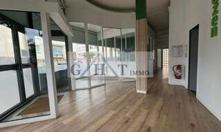 Commerce  110 m² à vendre à Créteil (94000)