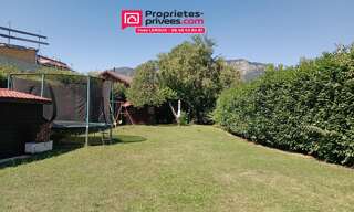 Terrain  430 m² à vendre à Saint-Pierre-en-Faucigny (74800)