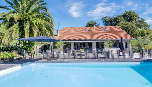 Villa / Maison 10 pièces  à vendre Peyrehorade 40300