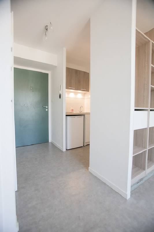 Location Studio 20 m² à Dijon 430 ¤ CC /mois