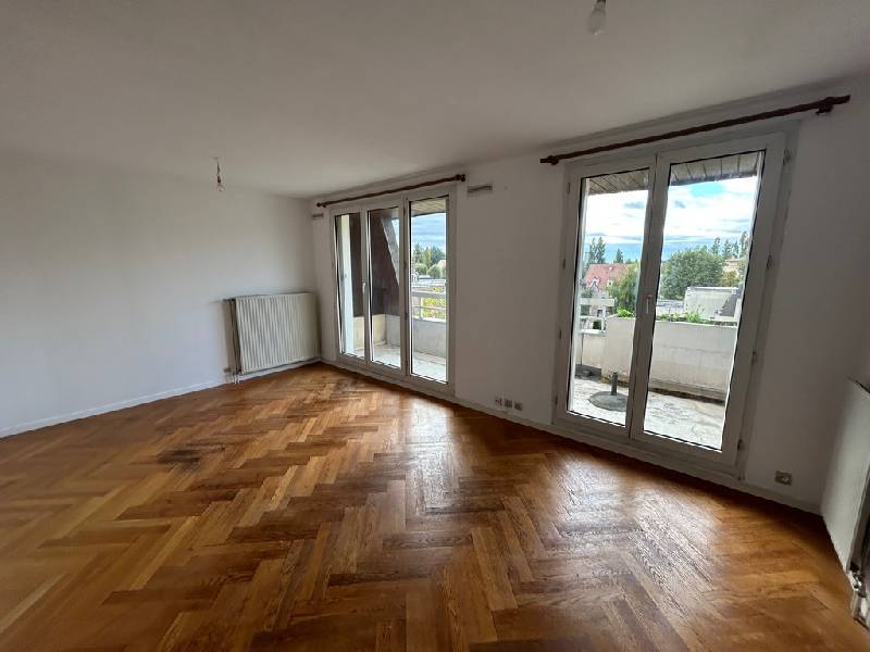 Location T2 46 m² à Dijon 671 ¤ CC /mois