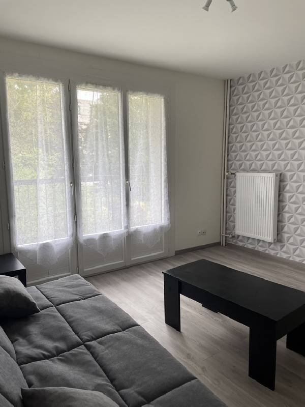 Location T2 32 m² à Nuits-Saint-Georges 551 ¤ CC /mois