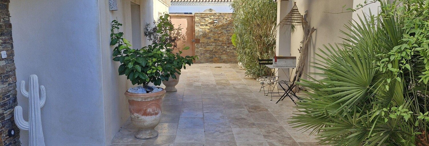 Maison 11 Pièces 250 m² à vendre à Saintes-Maries-de-la-Mer (13460)