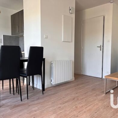 Appartement 2 pièces 649 €