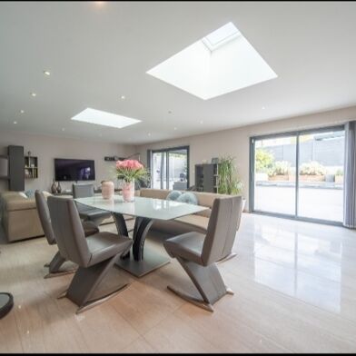 Maison 7 pièces 754000 €