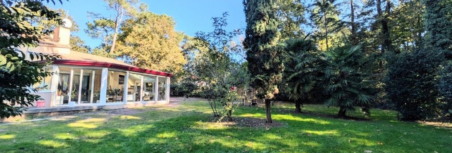 Maison 6 Pièces 195 m² à vendre à Sainte-Pazanne (44680)