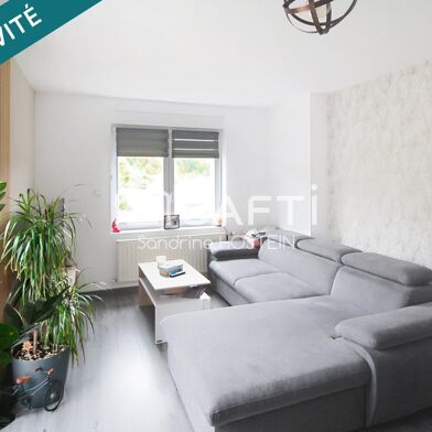 Appartement 4 pièces 279500 €