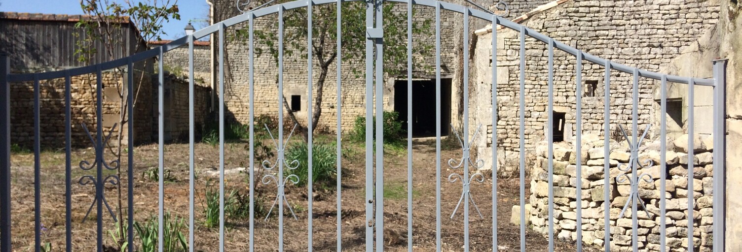 Maison 4 Pièces 375 m² à vendre à Hiersac (16290)