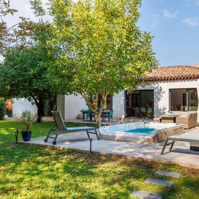 Maison 5 pièces 679000 €