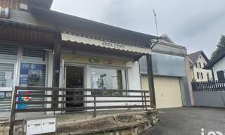 Commerce  83 m² à vendre à Roppentzwiller (68480)