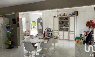 Maison 13 Pièces 431 m² à vendre à Les Abymes (97139)