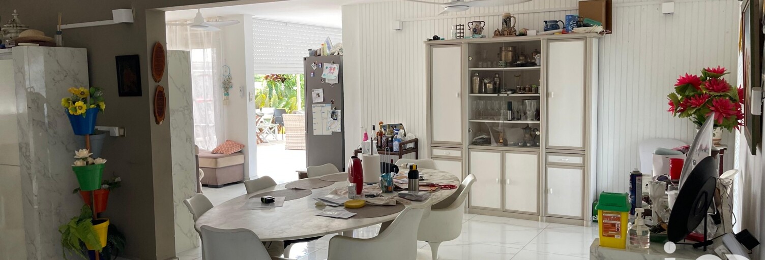 Maison 13 Pièces 431 m² à vendre à Les Abymes (97139)