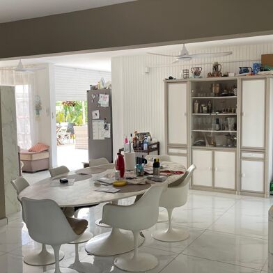 Maison 13 pièces 540000 €