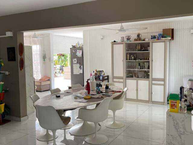 Vente Maison/villa 13 pièces — photo du bien