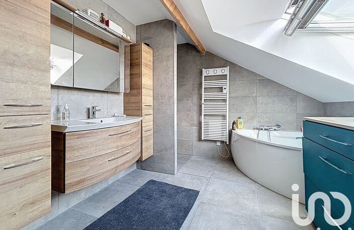Vente Maison/villa 8 pièces — photo 4