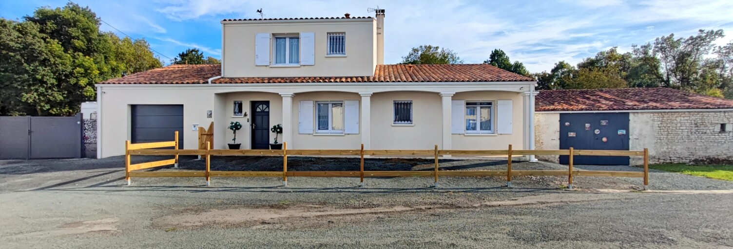 Maison 6 Pièces 158 m² à vendre à Puyrolland (17380)