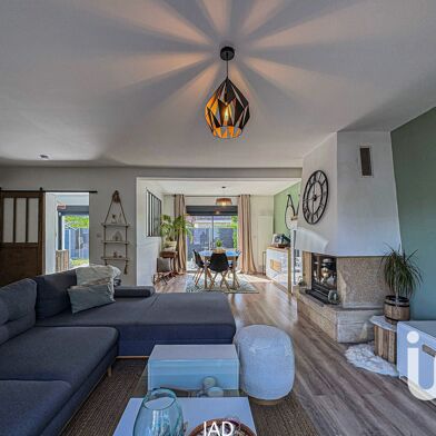 Maison 6 pièces 320000 €