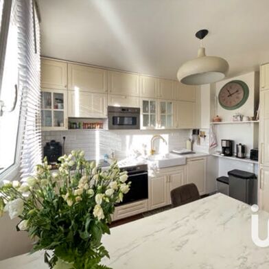 Appartement 4 pièces 269000 €