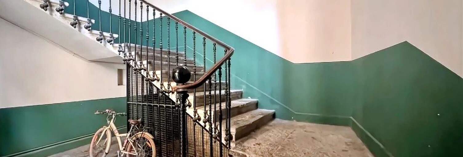 Bureau  93 m² à vendre à Nîmes (30000)