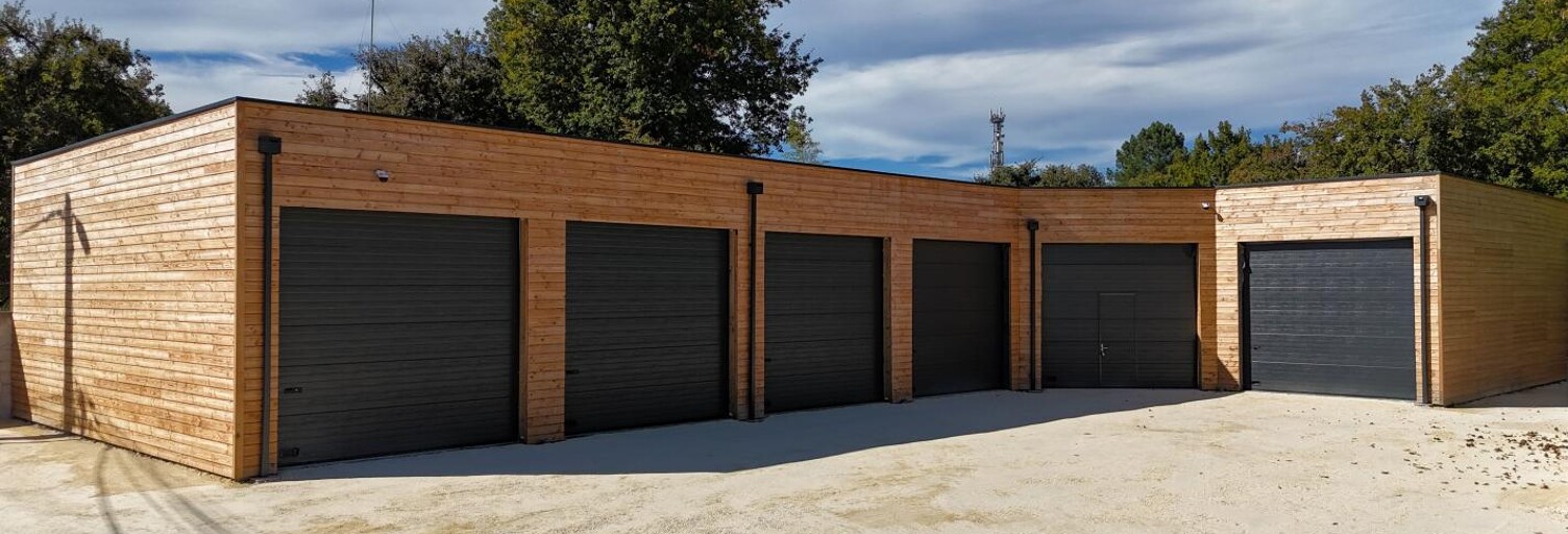 Local industriel   m² à louer à Étaules (17750)