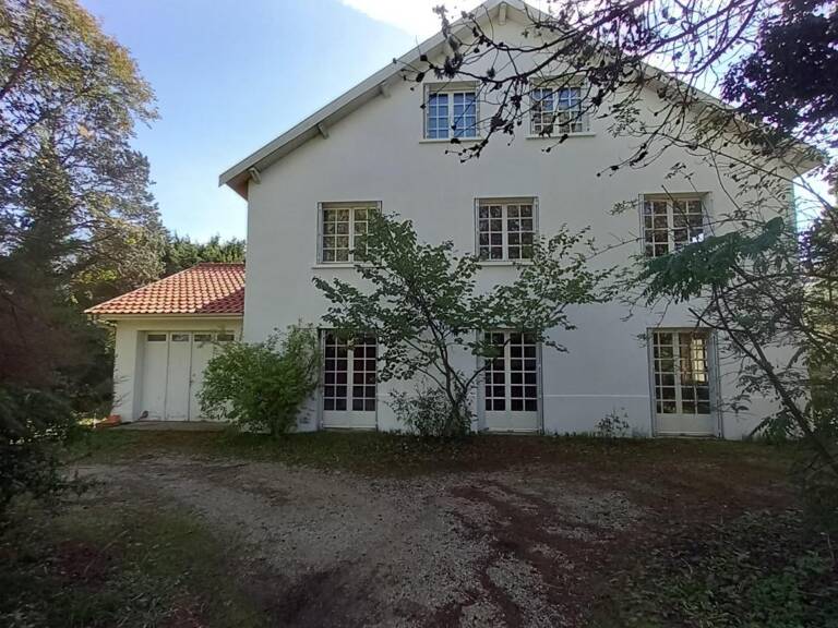 Maison à vendre 6 pièces VILLEFRANCHE DE ROUERGUE (12) — photo 1