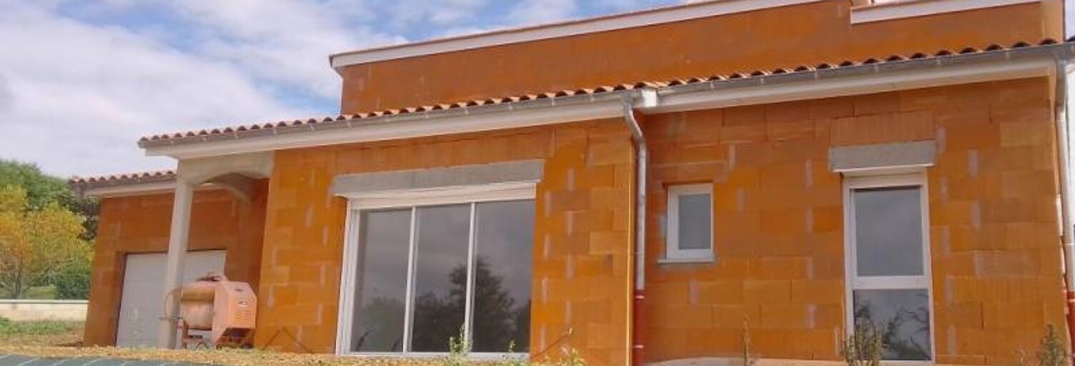 Maison 3 Pièces 73 m² à louer à Saint-Symphorien-de-Lay (42470)