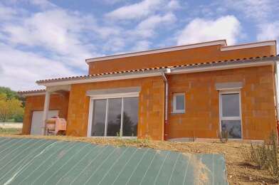 Maison 3 pièces 930 €