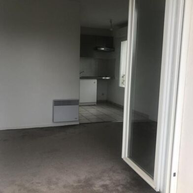 Appartement 1 pièces 740 €