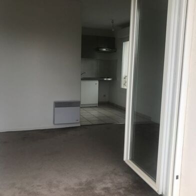 Appartement 1 pièces 740 €