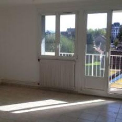 Appartement 3 pièces 675 €
