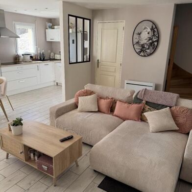 Maison 3 pièces 1100 €