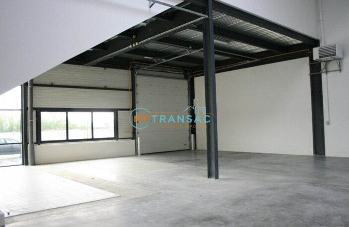 LIEUSAINT A LOUER Local d'activité 521m² — photo 3