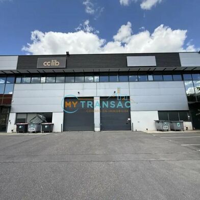 Local industriel  14308 €