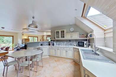 Maison 9 pièces 585000 €