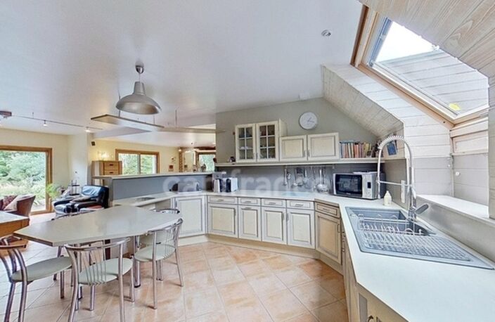 Dpt Cotes d’Armor (22) -à vendre -PLEUMEUR-BODOU - Maison T10 – 245 m² - 7 chambres -Terrain 1 661 m² - Double garage - Appartement indépendant — photo 2