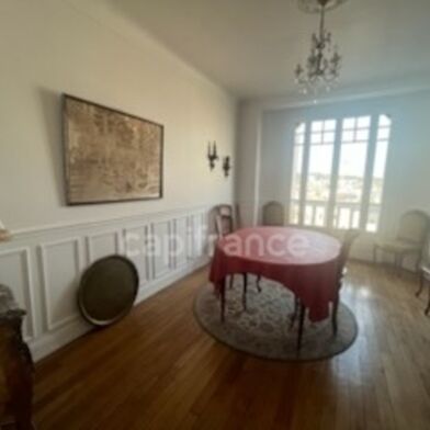 Appartement 4 pièces 364000 €