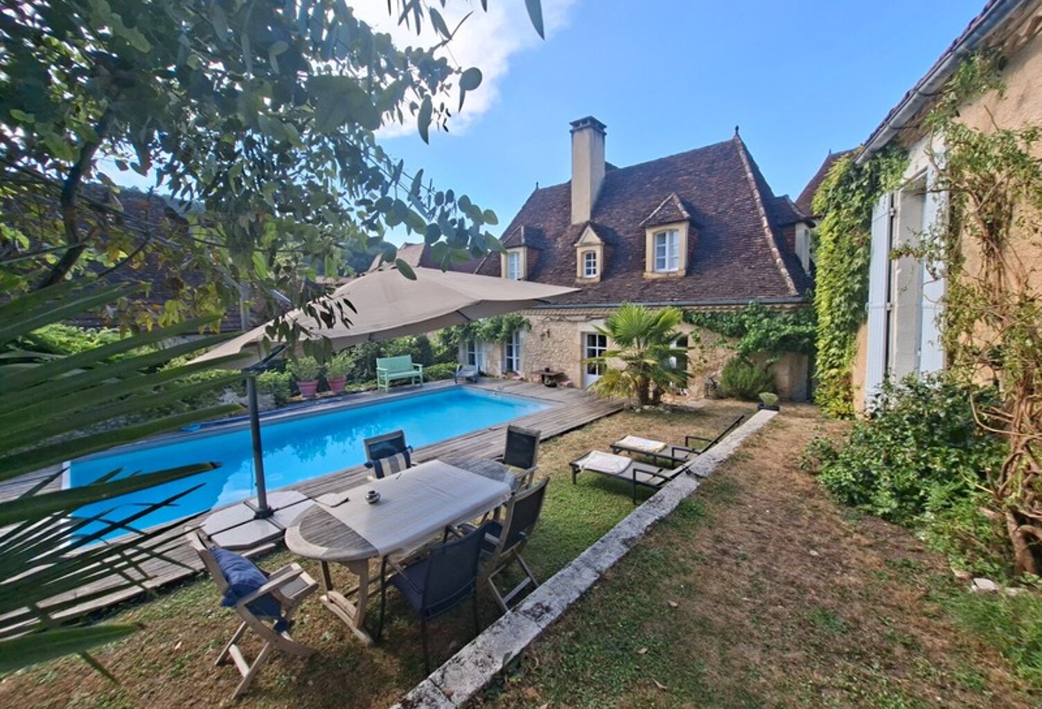 Maison de village en pierre - avec piscine - une annexe- au Bugue(24) — photo 1