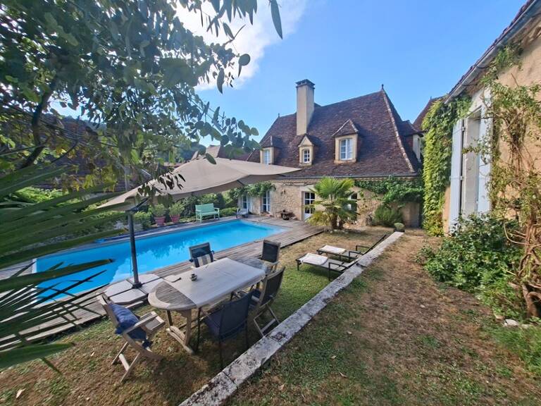 Maison de village en pierre - avec piscine - une annexe- au Bugue(24) — photo 1
