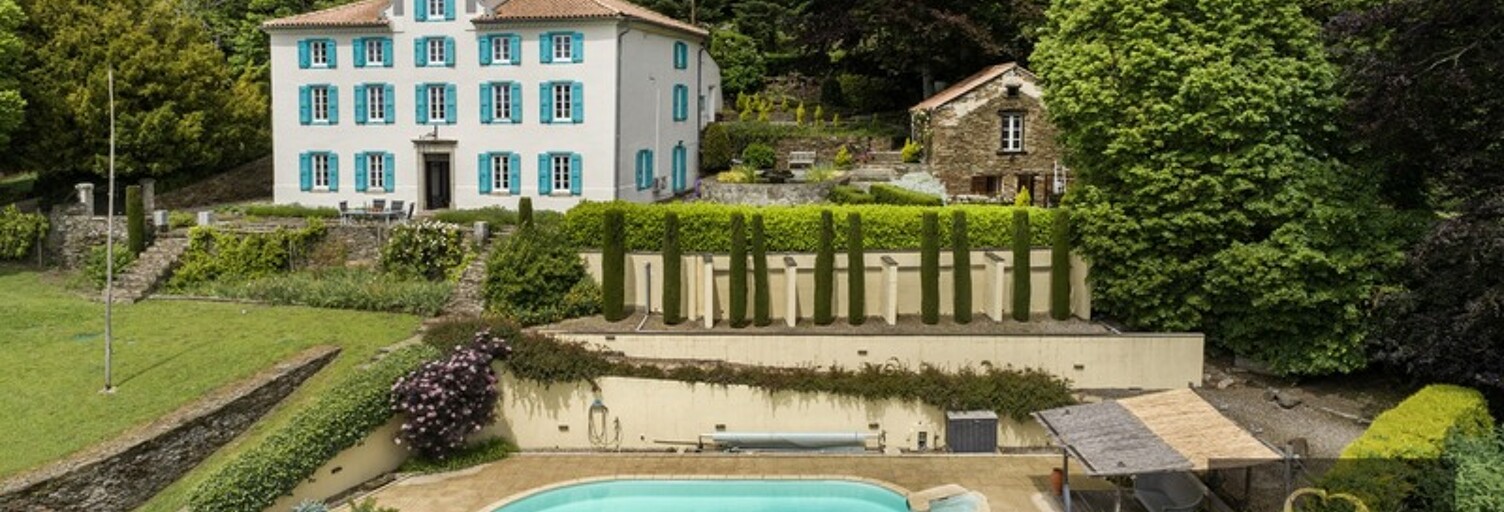 Maison 9 Pièces 312 m² à vendre à Roquefère (11380)