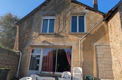 GUEMENE SUR SCORFF IMMEUBLE DE 239M² ENVIRON COMPOSÉ DE DEUX APPARTEMENTS ET UNE SURFACE COMMERCIALE PARCELLE DE 533m² — photo du bien