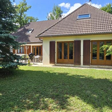 Maison 8 pièces 339000 €