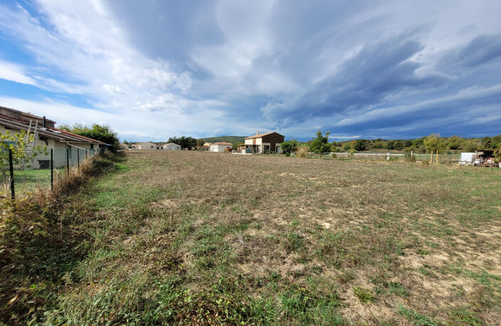 Terrain constructible 2932 m² — photo 2