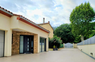 Villa d'architecte très récente état Neuf 137m2, 3 chambres. CERET (66). — photo du bien