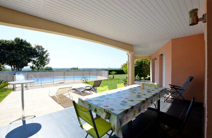 Maison de plain-pied lumineuse et spacieuse  — photo 4