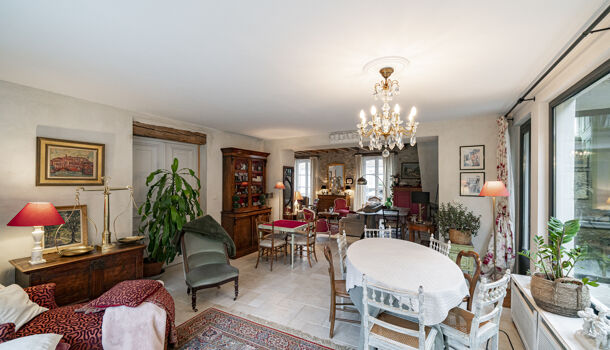 Villa / Maison 8 pièces  à vendre Courmas 51390