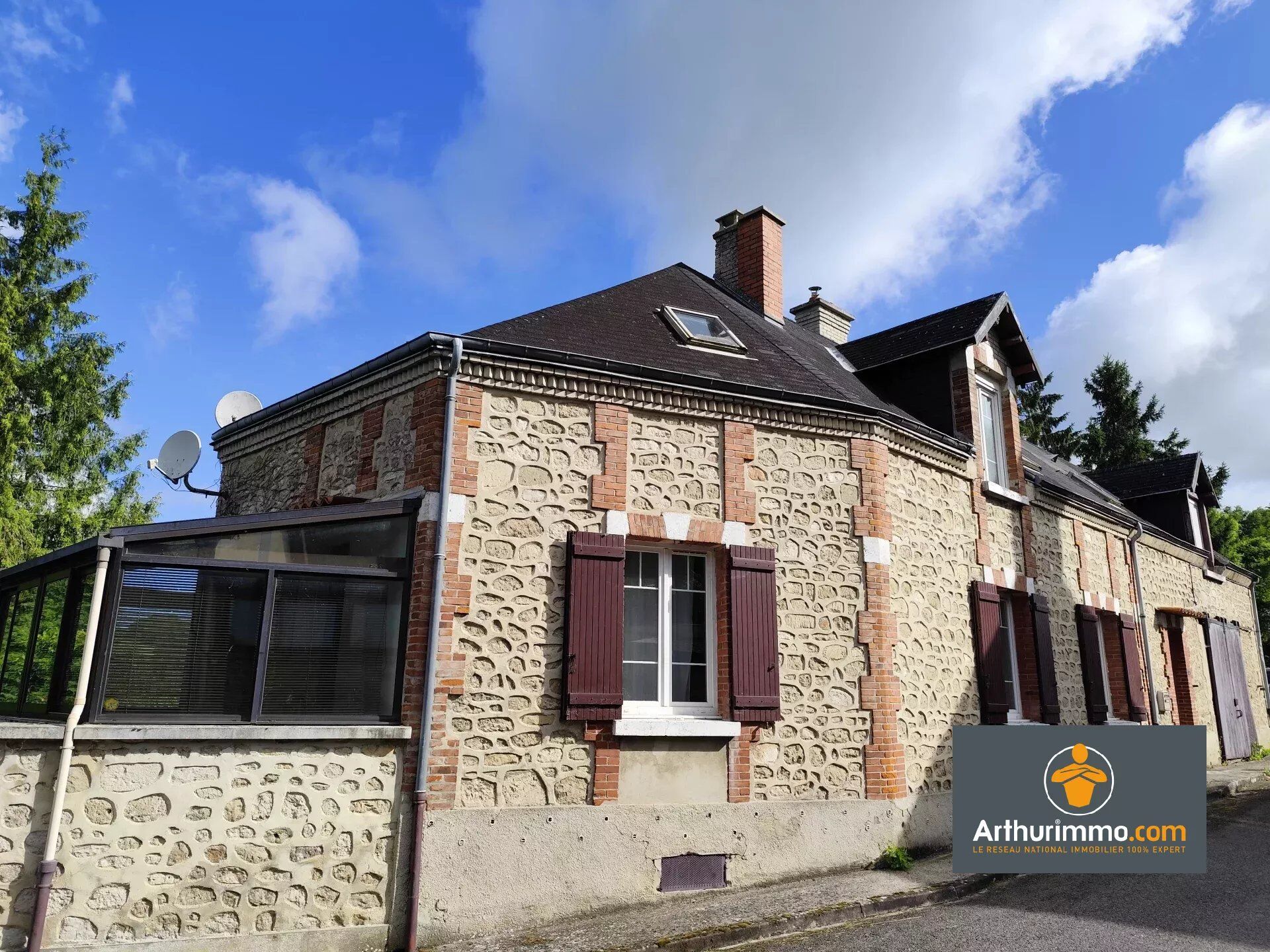 Maison 6 pièces 190 m² · à Les Septvallons · 190 m² · 157 000 €