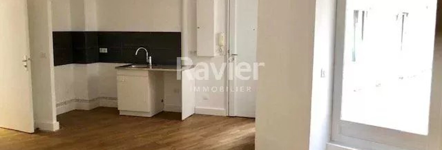 Appartement 1 Pièce 27 m² à louer à Paris 9 (75009)