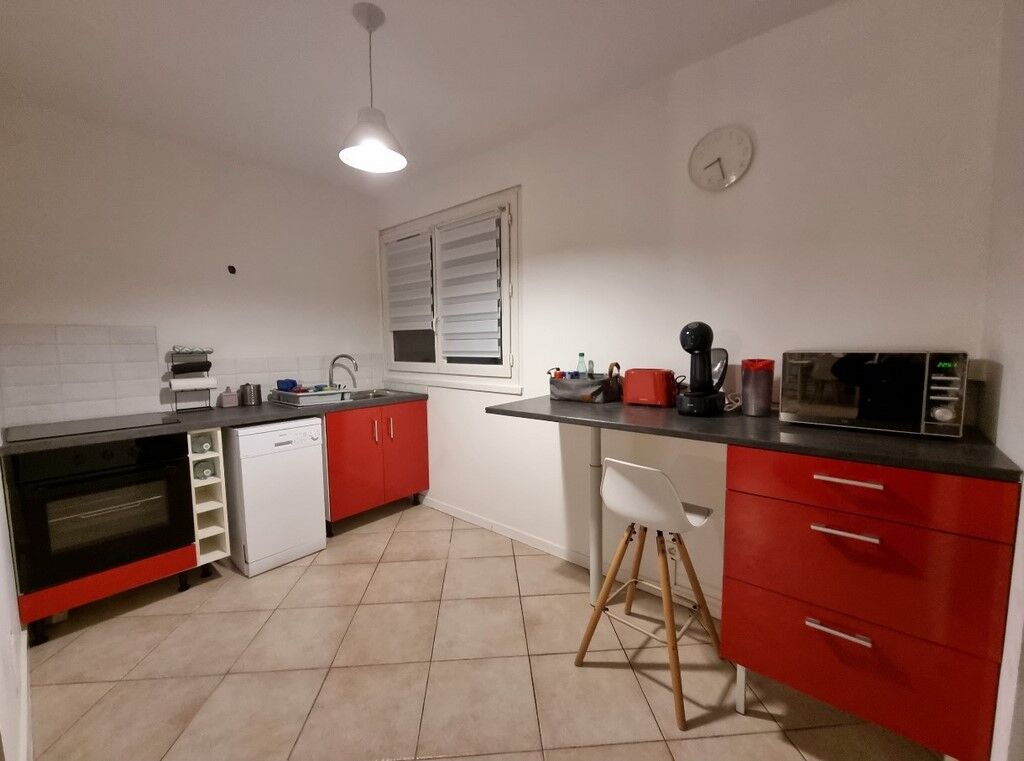 Location T3 63 m² à Rillieux-la-Pape 930 ¤ CC /mois