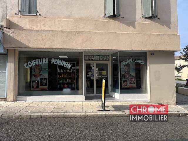 FONDS DE COMMERCE SALON COIFFURE A VENDRE A MARMANDE — photo du bien