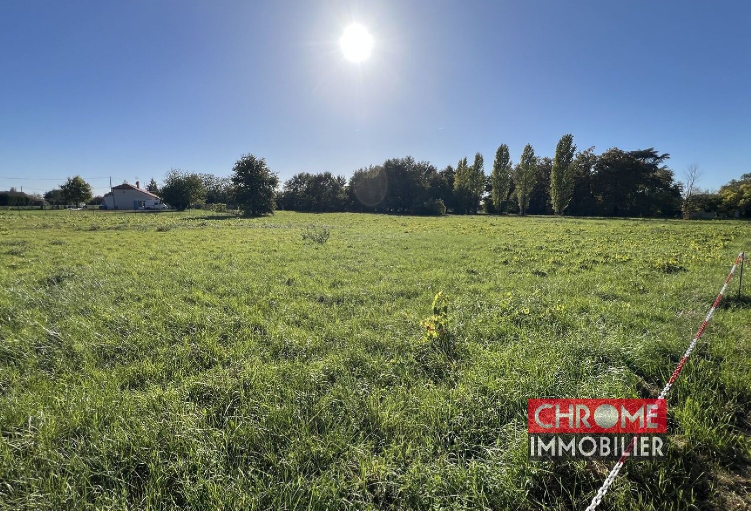 Terrain de 16381 m&sup2;  m&sup2; — photo 1